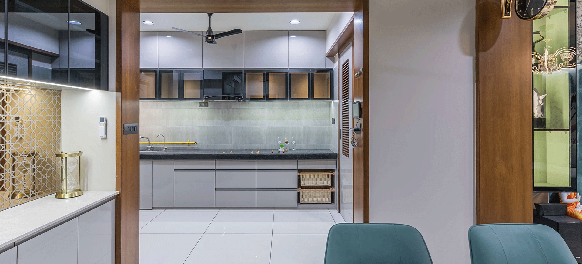 Modular Kitchens